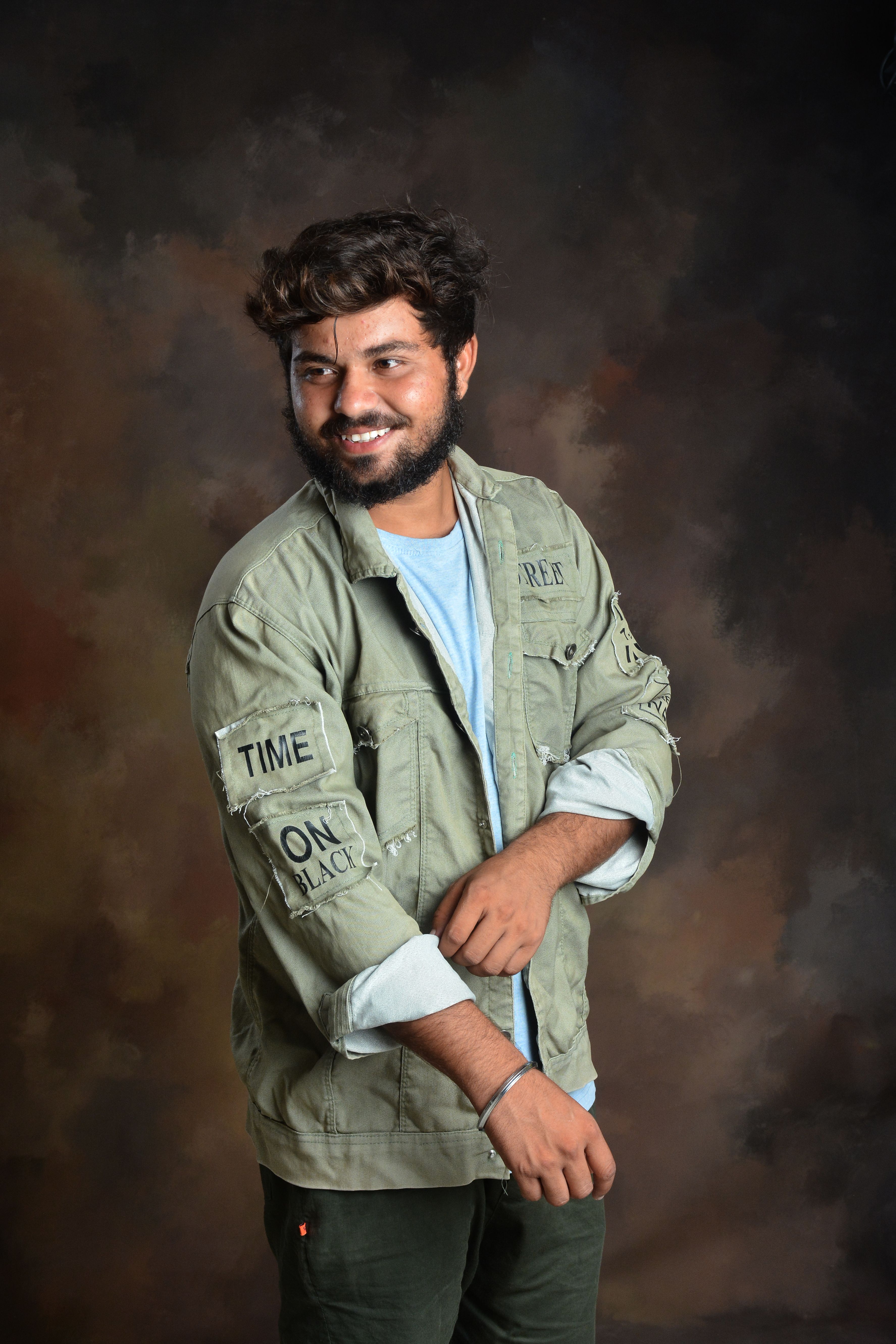 Casual Zip-Up Knitted Hoodie - Fit: Relaxed Fit. Soft Brushed Interior. Manufactured by AHA Apparel, Lahore, Pakistan